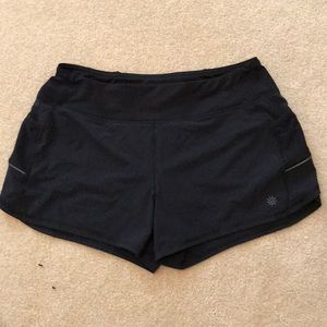 Black athleta shorts size medium